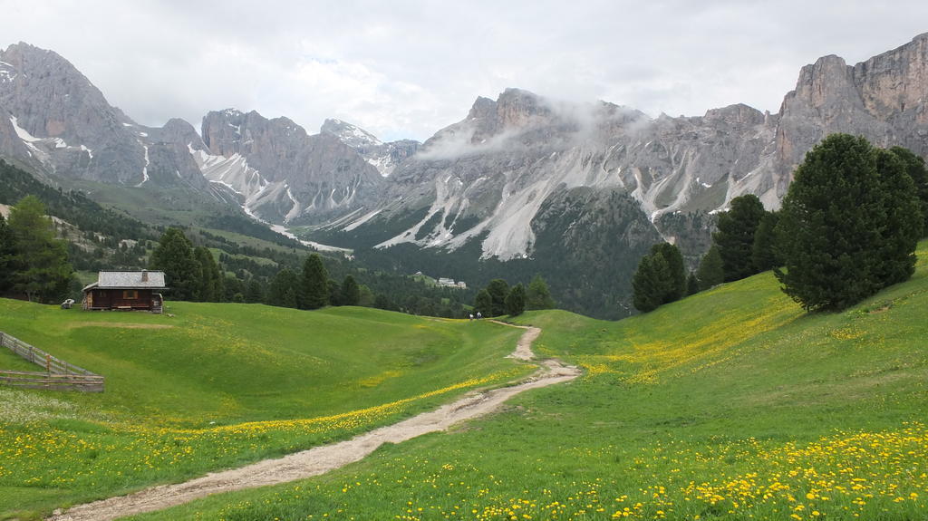 Garni Le Chalet Santa Cristina Val Gardena Luaran gambar