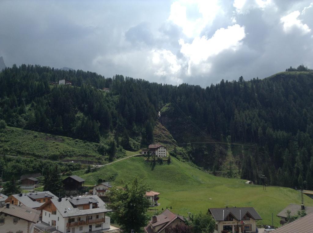 Garni Le Chalet Santa Cristina Val Gardena Luaran gambar